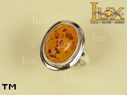 Jewellery SILVER sterling ring.  Stone: amber. TAG: clasic; name: R-002-1; weight: 4.1g.